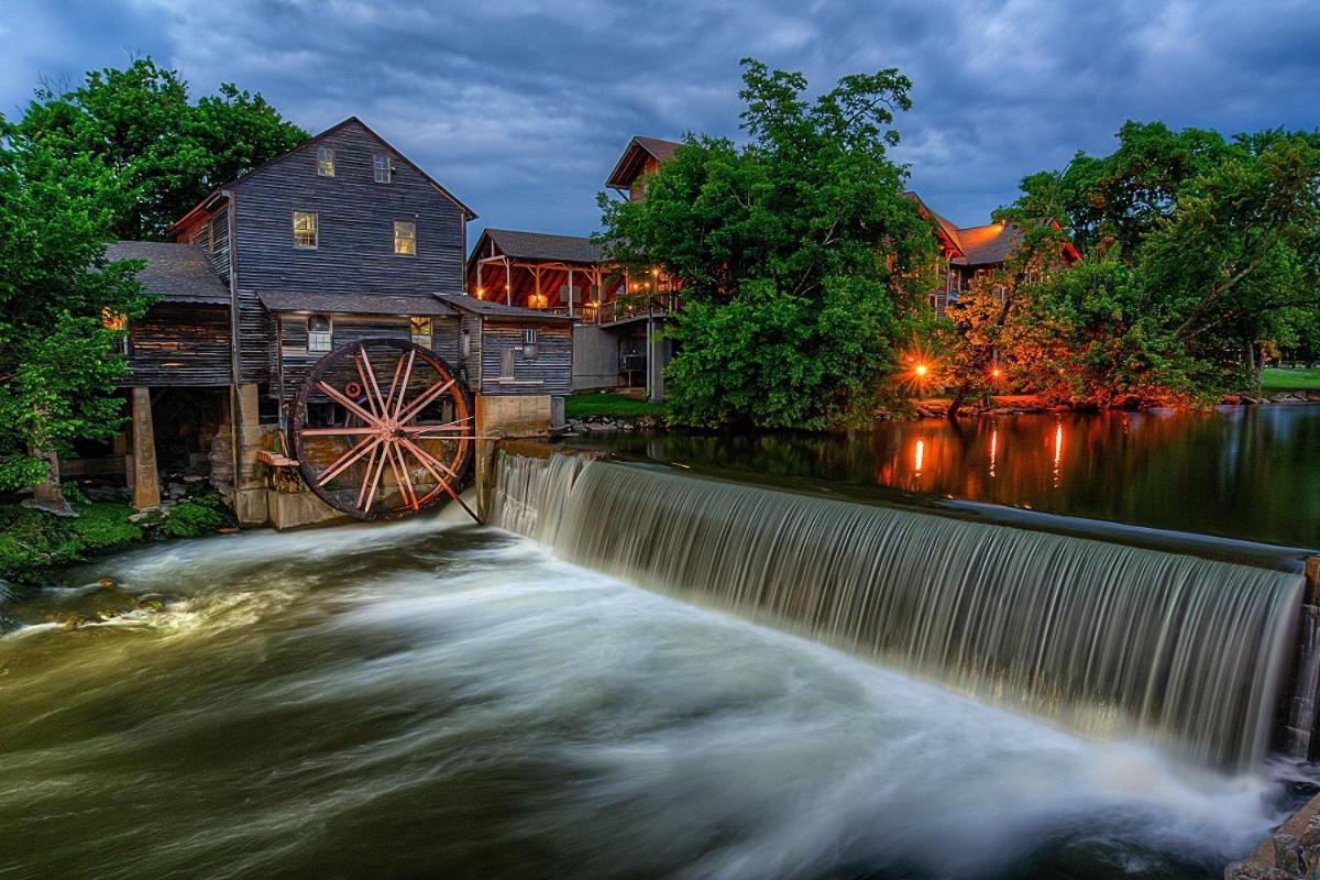 The Nuthouse Ii, Pool Table, Wifi, 1089 Free Tickets Each Paid Day, Dollywood And More Sevierville Exterior foto